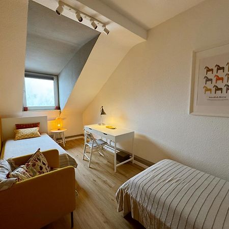 Big Flat With Fresh Renovation, Free Parking, Sonyps, Netflix Apartment Duisburg Luaran gambar