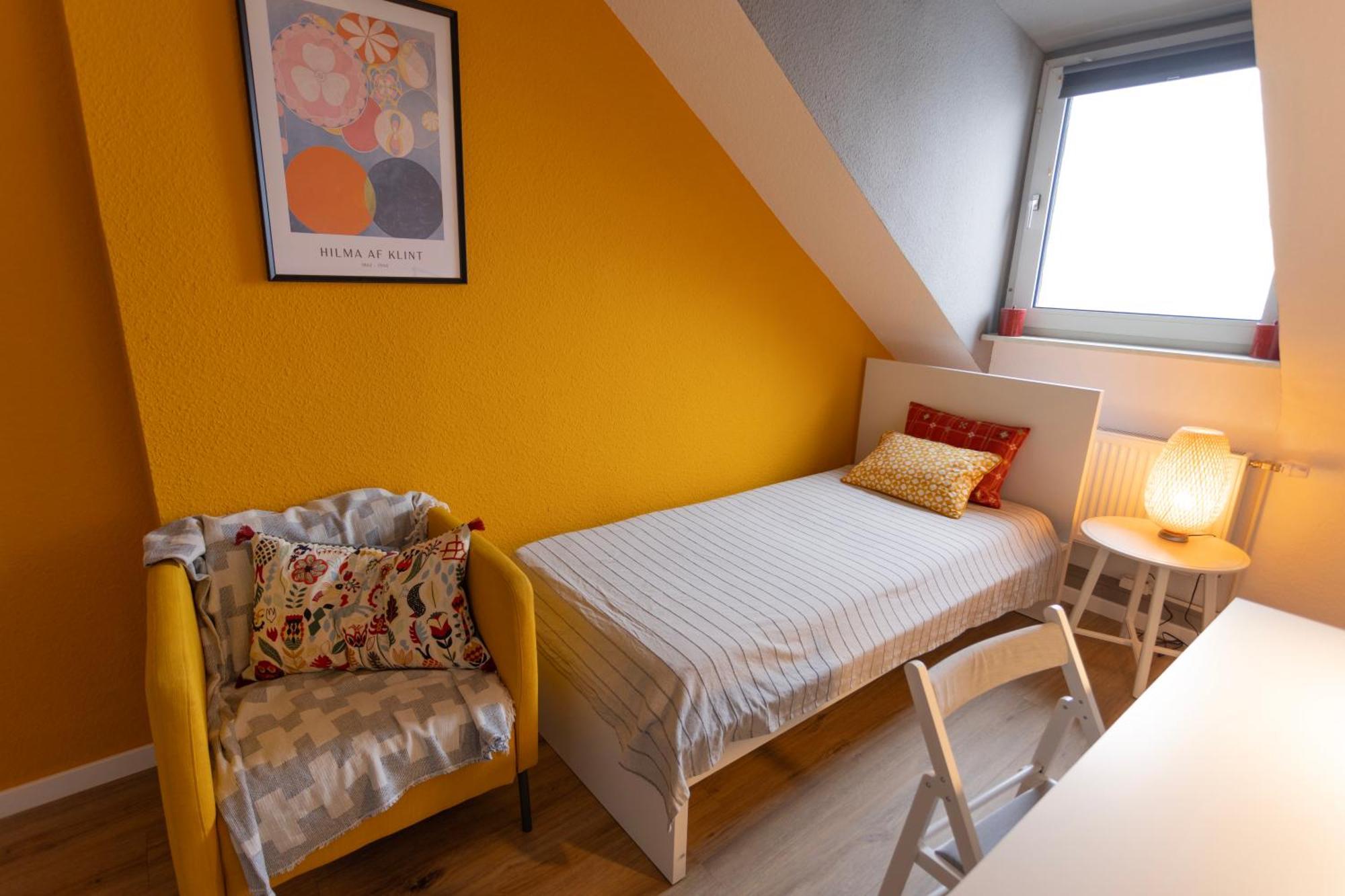 Big Flat With Fresh Renovation, Free Parking, Sonyps, Netflix Apartment Duisburg Luaran gambar