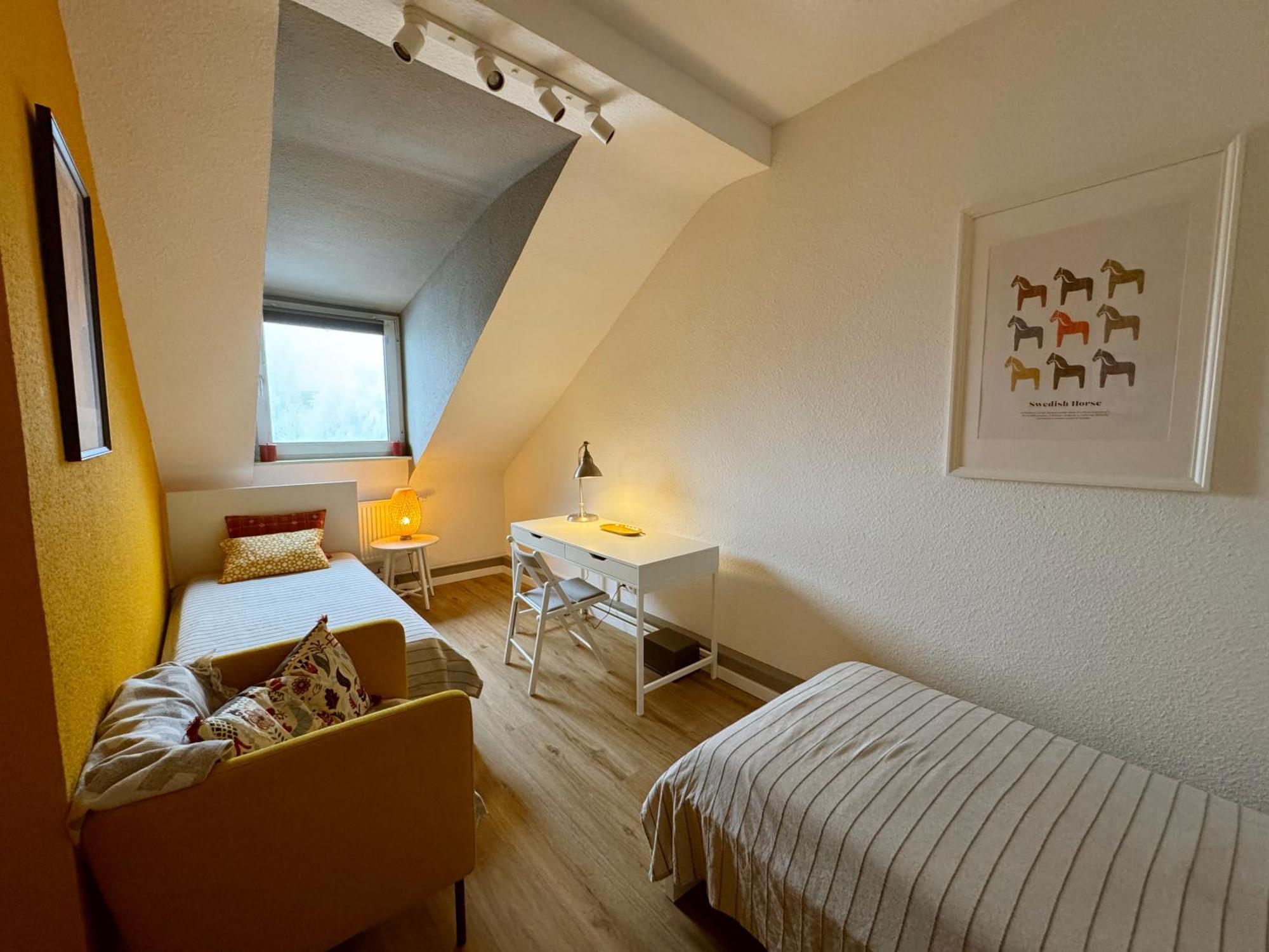 Big Flat With Fresh Renovation, Free Parking, Sonyps, Netflix Apartment Duisburg Luaran gambar