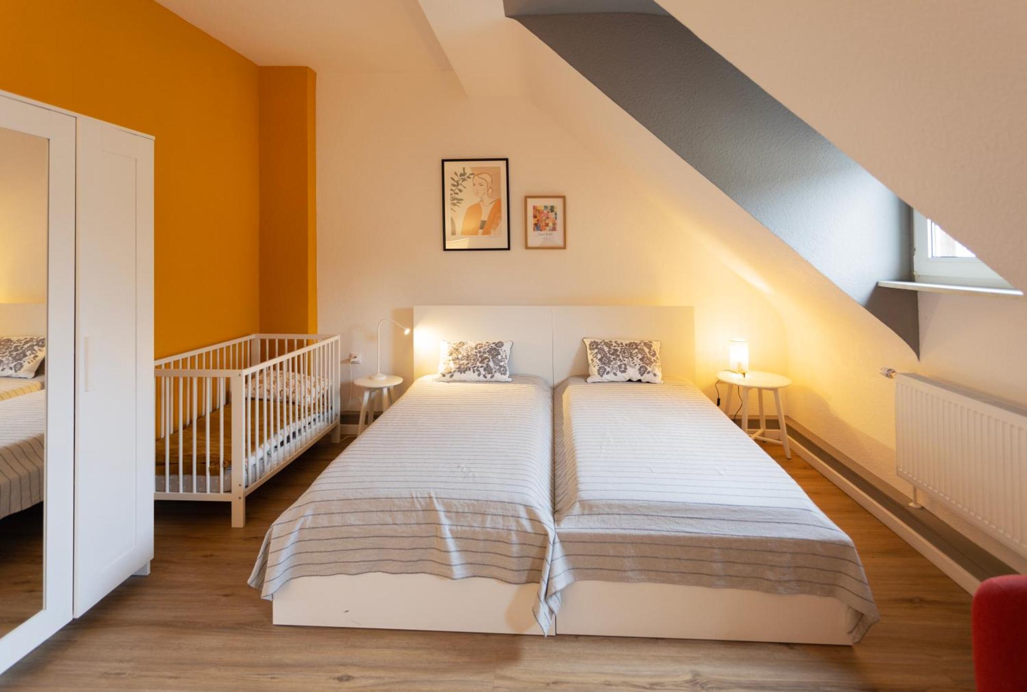 Big Flat With Fresh Renovation, Free Parking, Sonyps, Netflix Apartment Duisburg Luaran gambar
