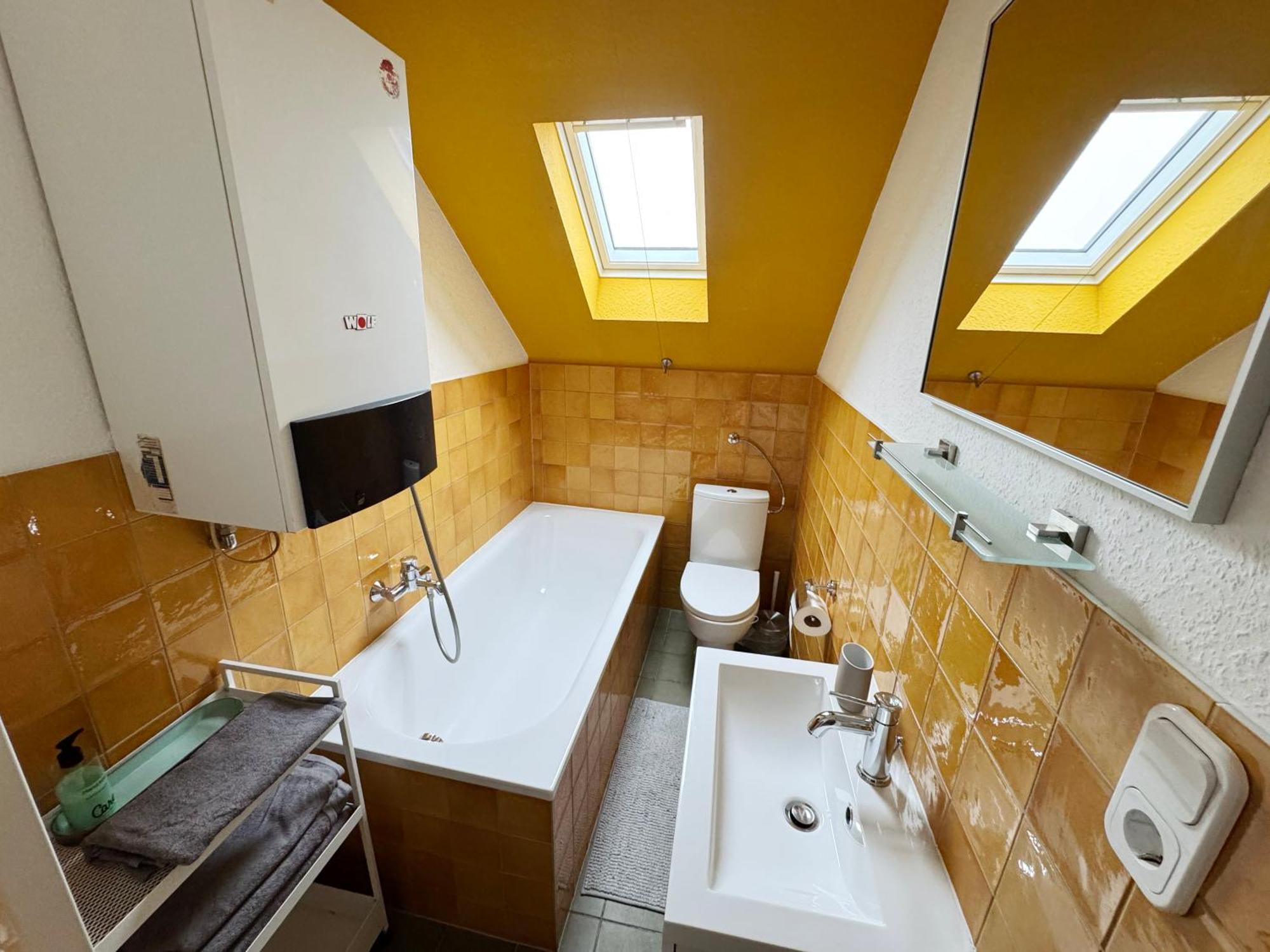 Big Flat With Fresh Renovation, Free Parking, Sonyps, Netflix Apartment Duisburg Luaran gambar