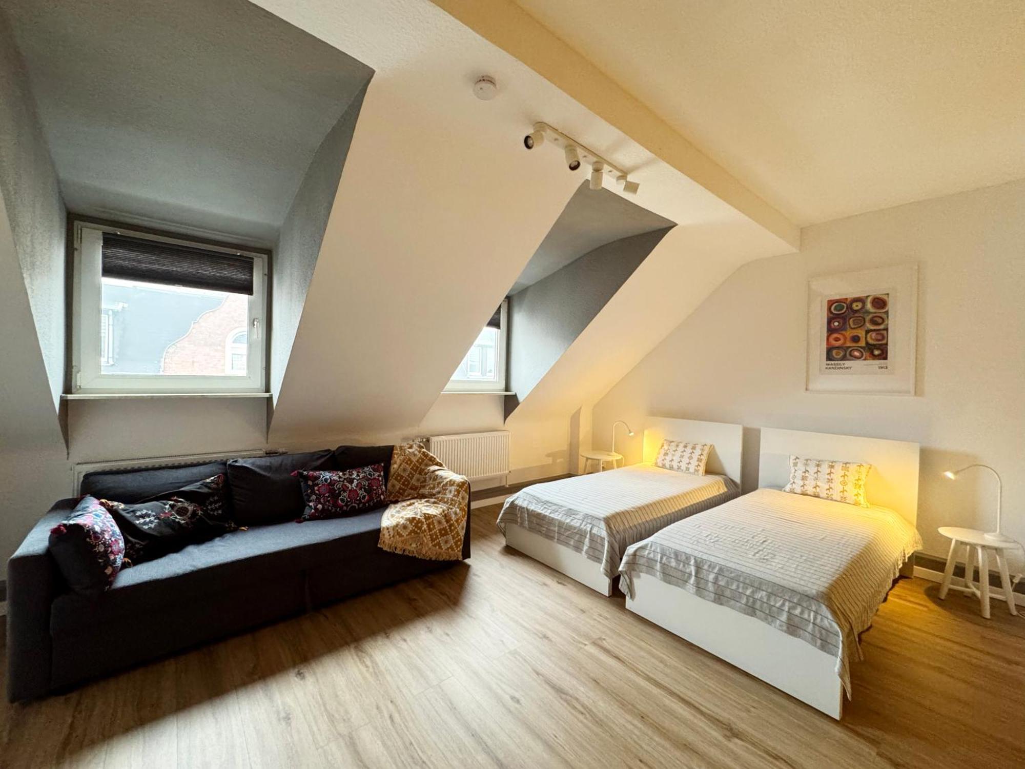 Big Flat With Fresh Renovation, Free Parking, Sonyps, Netflix Apartment Duisburg Luaran gambar